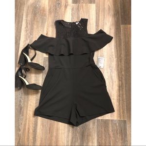Black Express cold shoulder romper size 8 w/lace